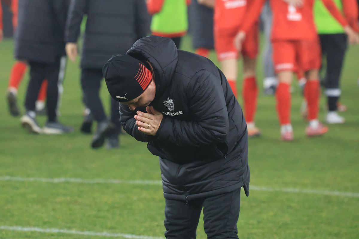 Ce s-a întâmplat la final pe „Arc” » Alt Florentin Petre, când a fost chemat să înjure Steaua! + Buzoienii au trecut la ironii: „Marea echipă Dinamo...”