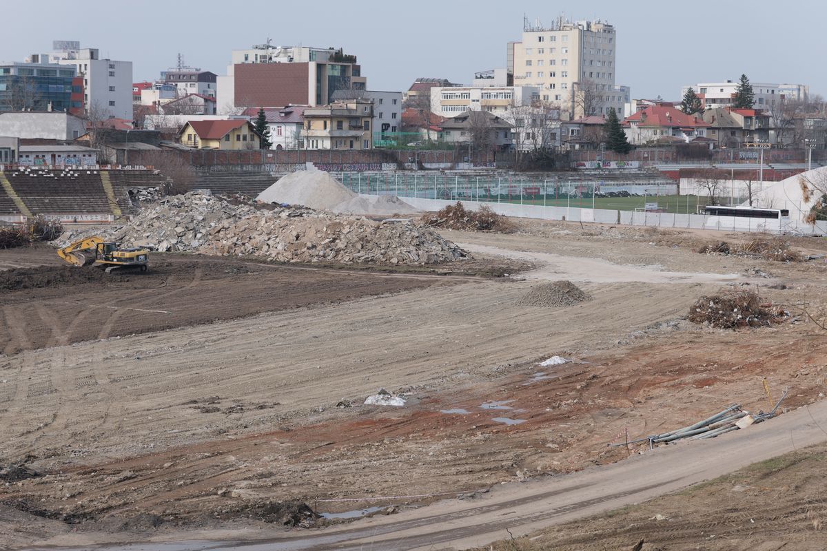 Cum arată stadionul Dinamo la o lună și jumătate de la startul lucrărilor » Cele mai noi imagini cu arena din „Ștefan cel Mare”
