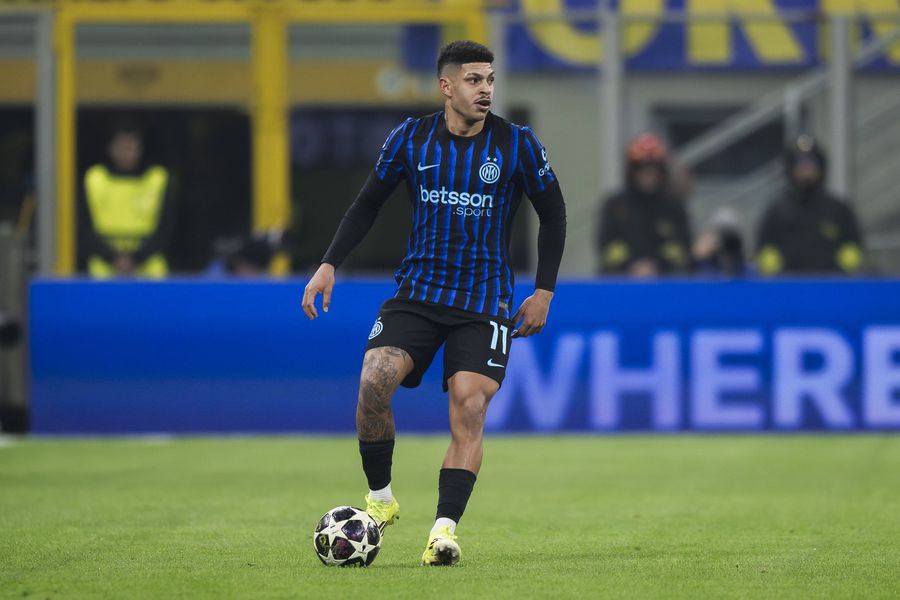 Jucătorul lui Inter, „blocat” la club » Conducerea italienilor s-a opus transferului