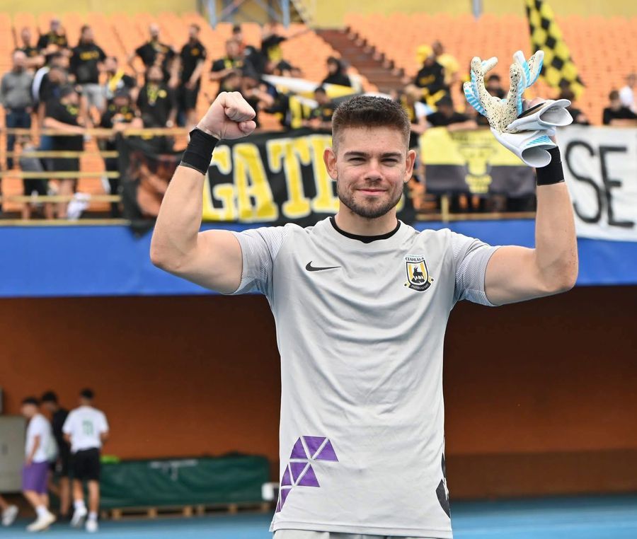 Cel mai ghinionist portar român » A trecut prin două insolvențe anul trecut, în iarnă s-a transferat la un club care nu are dreptul să-l legitimeze