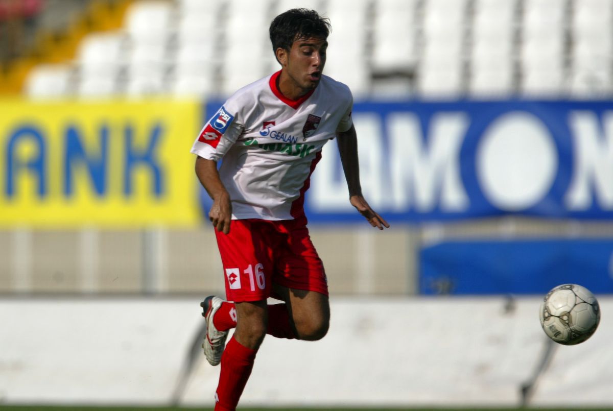 Fostul mare talent al Ligii 1 e dezvoltator imobiliar! Gazeta l-a găsit pe șantier, lângă București: „Spre rușinea mea, am reușit prea puțin în fotbal!” + „Noi am fost cobaii lui Neubert”