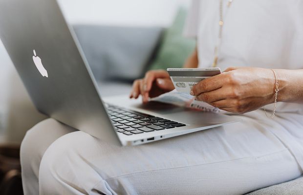 Cumperi anvelope online? Cum eviți capcanele ofertelor „prea bune ca să fie adevărate”