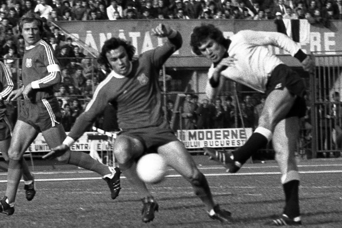 RETRO GSP. 42 de ani de la debutul în națională al lui Aurel Rădulescu, cel ce trebuia să fie mai bun decât Hagi. Și care a sfârșit stupid, sub roțile trenului, după o șuetă cu o blondă