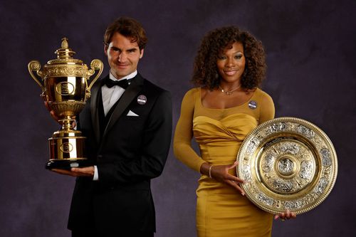 Roger Federer și Serena Williams în 2012, atunci au coincis pe tabloul învingătorilor de la Wimbledon Foto Guliver/GettyImages