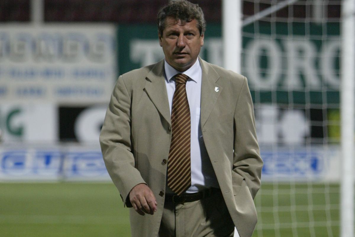 46 de ani de la debutul dinamovistului cu 5 titluri de campion, cu o semifinală de Cupa Campionilor Europeni, dar cu 0 meciuri la națională