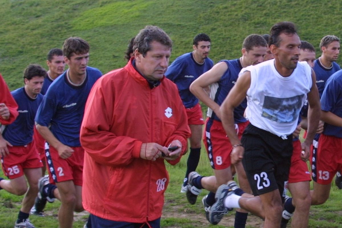 46 de ani de la debutul dinamovistului cu 5 titluri de campion, cu o semifinală de Cupa Campionilor Europeni, dar cu 0 meciuri la națională