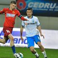 Gabi Balint, 58 de ani, fost mare internațional, nu înțelege de ce FCSB nu s-a decis încă să-și joace meciurile de pe teren propriu la Voluntari, pe arena „Anghel Iordănescu”.