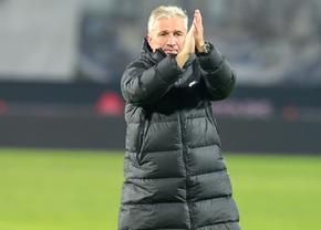 Două nume cu greutate din fotbalul românesc n-au milă de CFR Cluj și Petrescu: „Mai degrabă te ia somnul, lasă total de dorit”