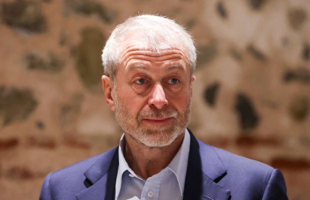 Și totuși, se face. Guvernul britanic și Premier League autorizează vânzarea lui Chelsea