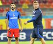 Valentin Crețu, în stânga antrenorului Mihai Pintilii // foto: Imago Images