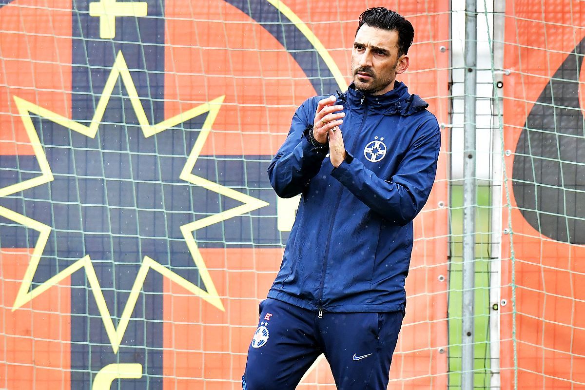 Aici excelează Charalambous! Ce a remarcat cipriotul care a jucat în Liga 1 după debutul antrenorului la FCSB: „Îl știu foarte bine”