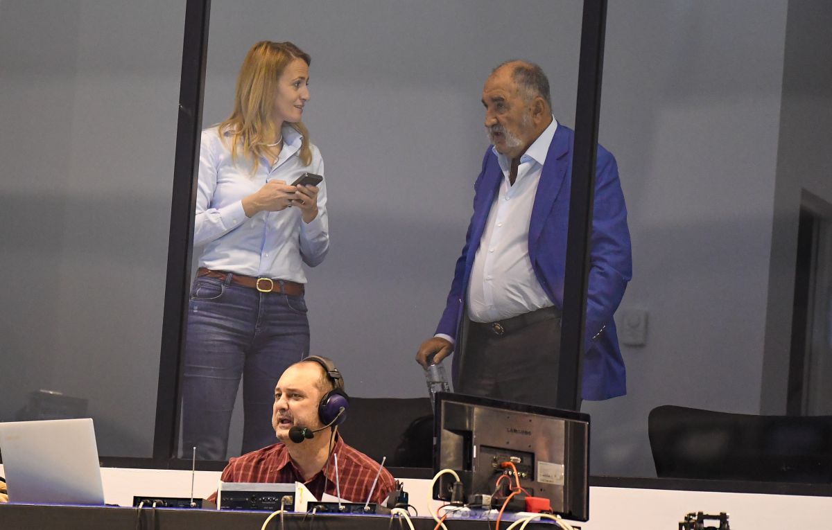 Campionatele Naționale de înot pentru seniori, tineret și juniori - ziua 1