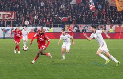 Dinamo se bazează pe al 12-lea jucător la Galați! Anunț oficial