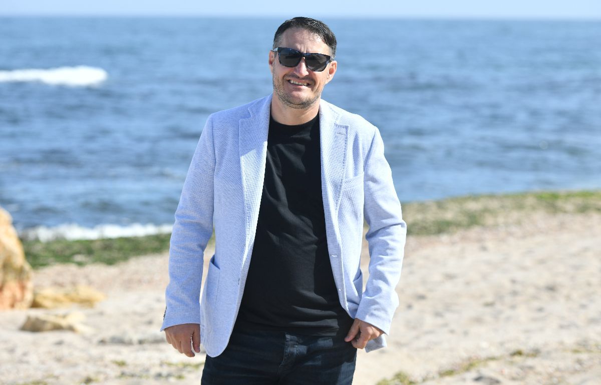 „Trăiesc o altă viață!” » Gazeta l-a găsit pe fotbalistul român cu inima în partea dreaptă, ex-„tricolor”: „Cazul meu a fost nemaivăzut, nemaiauzit! Sunt printre norocoși, dar mi-a dăunat în relația cu Grigoraș”