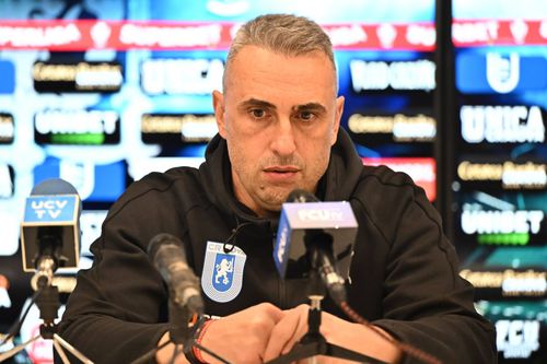 Raul Rusescu, expertul GSP Live, nu e sigur că antrenorul Ivaylo Petev va continua și din vară la Universitatea Craiova.