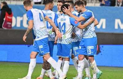 Legenda Universității Craiova dă de pământ cu jucătorii înaintea meciului cu FCSB: „Băi băiatule, îti bați joc?”