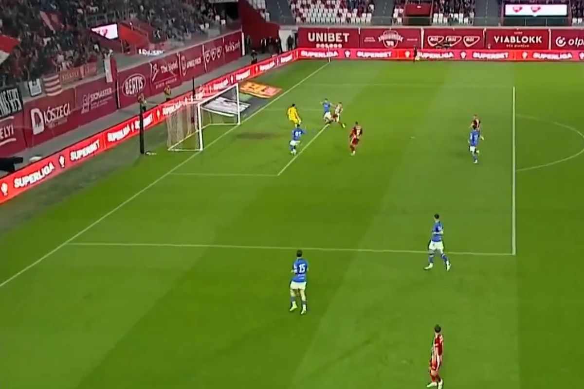 Fază controversată de arbitraj în Sepsi - Farul. Gol anulat pentru covăsneni