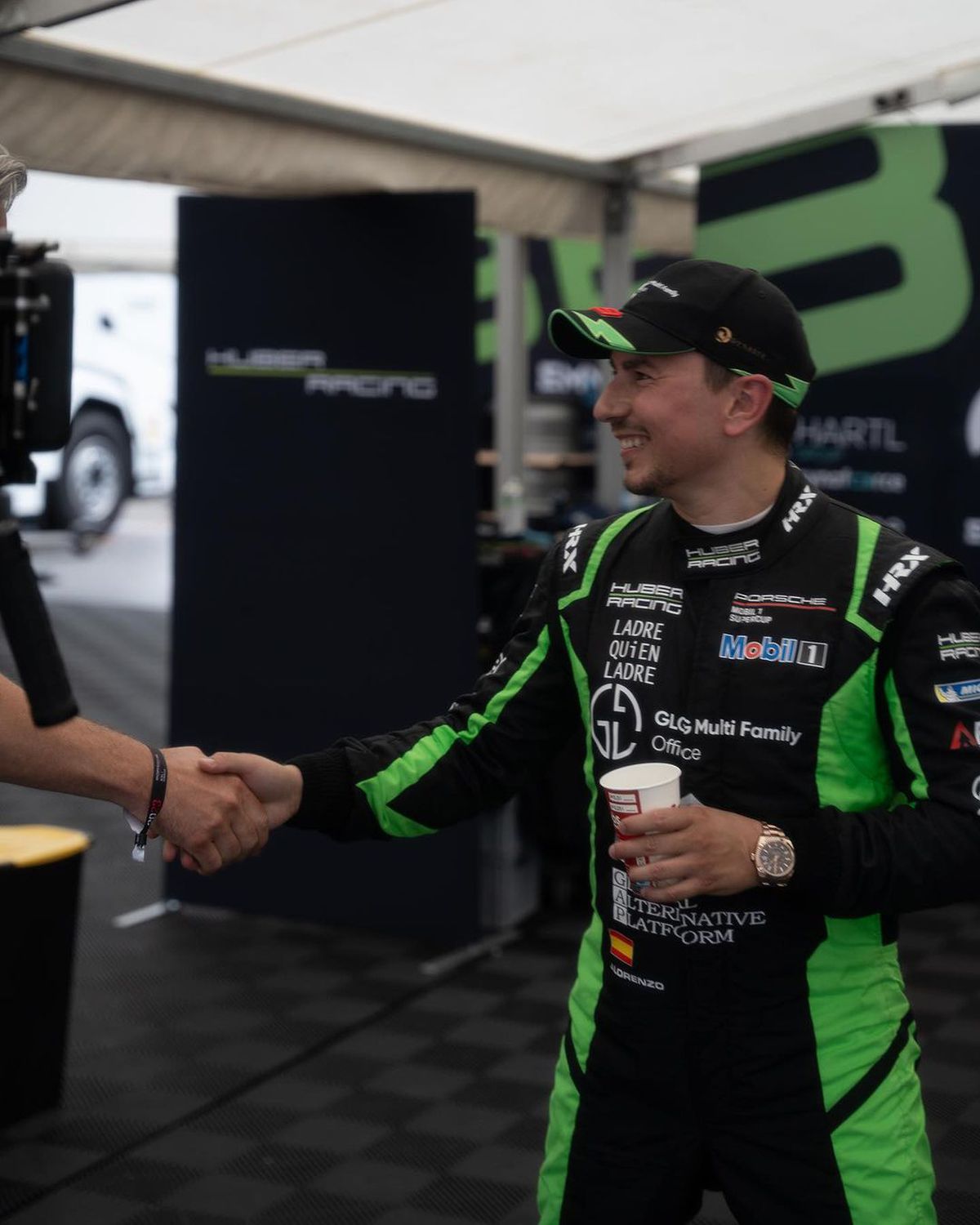 Jorge Lorenzo și-a etalat noul bolid » Suma astronomică plătită de spaniol și specificațiile mașinii