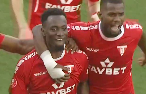 UTA - FC Botoșani 1-0 » Celea și Iacob și-au faultat propria echipă! Un penalty a făcut diferența la Arad