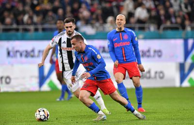 Decizia total neașteptată luată de Gigi Becali chiar în timpul meciului FCSB - U Cluj