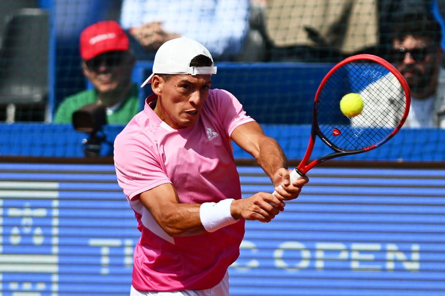 Sebastian Baez în acțiune la Țiriac Open Foto: Țiriac Open/Raed Krishan Sebastian Baez, favoritul principal, calificare lină în finala de la Țiriac Open: „A fost prima dată când am văzut soarele de când am venit la București”