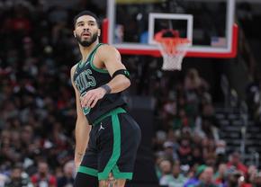 O nouă zi, un nou record în NBA! Boston Celtics a detronat-o pe Golden State Warriors la coșurile de 3 puncte