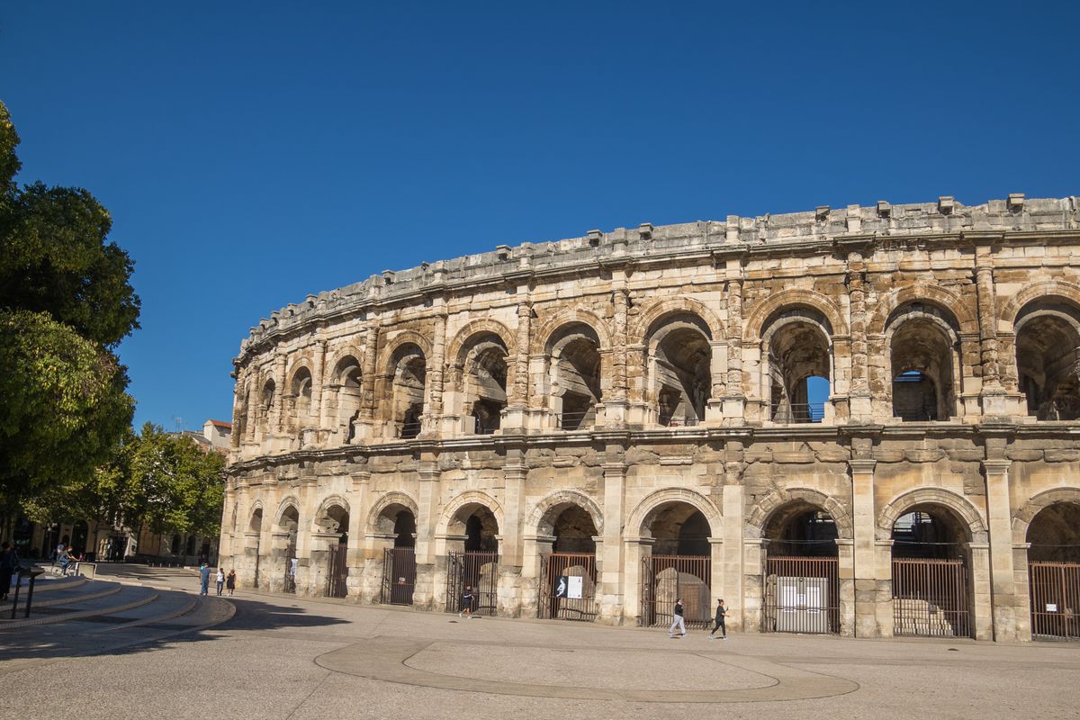 Imagini desprinse din filme » Arena veche de 2000 de ani, gazda circuitului deținut de Patrick Mouratoglou