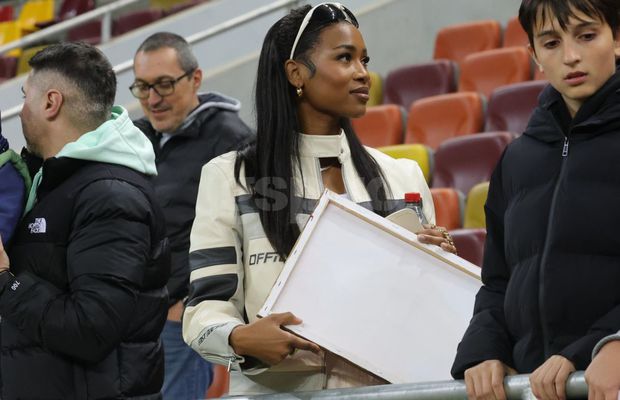Momentul serii la Arena Națională! Cadoul primit de Ngezana a ajuns în brațele soției