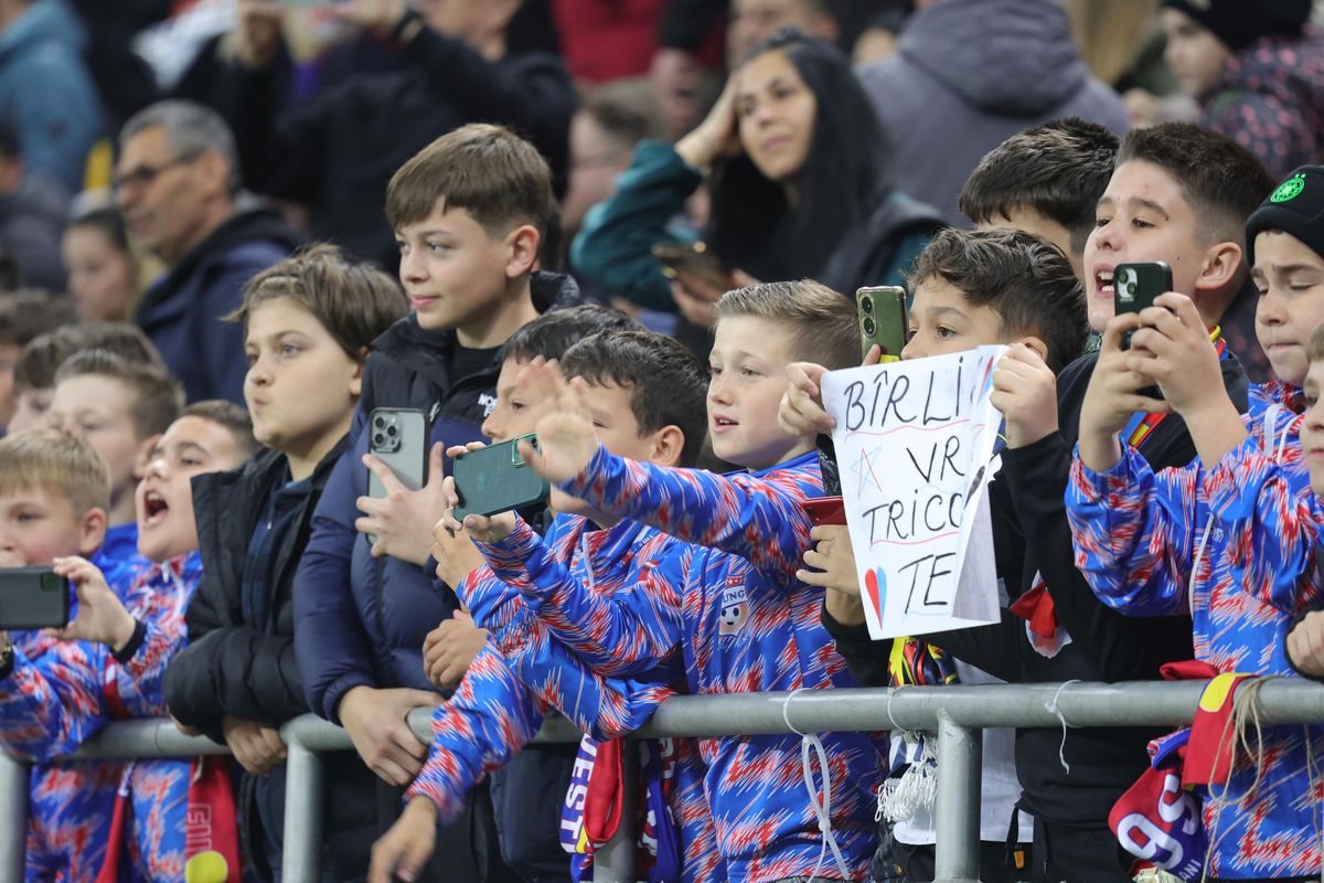 Imagini de la încălzire, înainte de FCSB - U Cluj / foto: Ionuț Iordache (GSP)