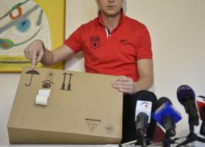 Mihai Stoica, la 16 ani după ce spunea că mai bine stă într-o cutie de carton decât să lucreze iar cu Becali: „Mă gândeam «Ahh, bă, suferă sau nu?». Aș fi făcut orice ca să mă răzbun. Dar altul era adevărul”