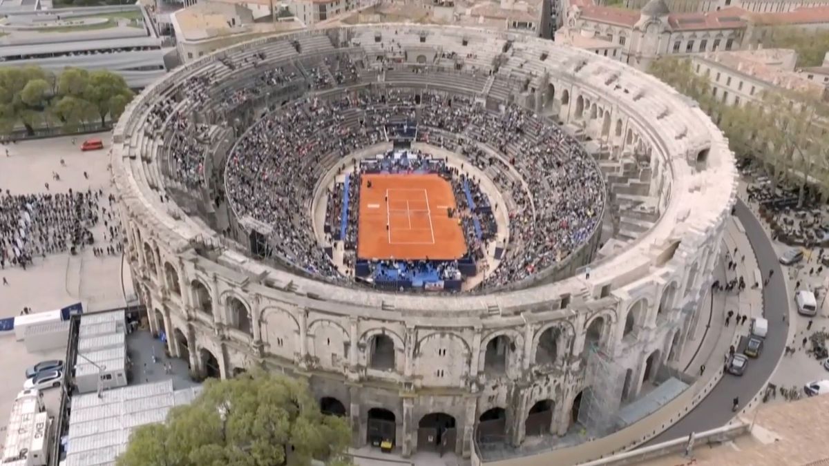 Imagini desprinse din filme » Arena veche de 2000 de ani, gazda circuitului deținut de Patrick Mouratoglou