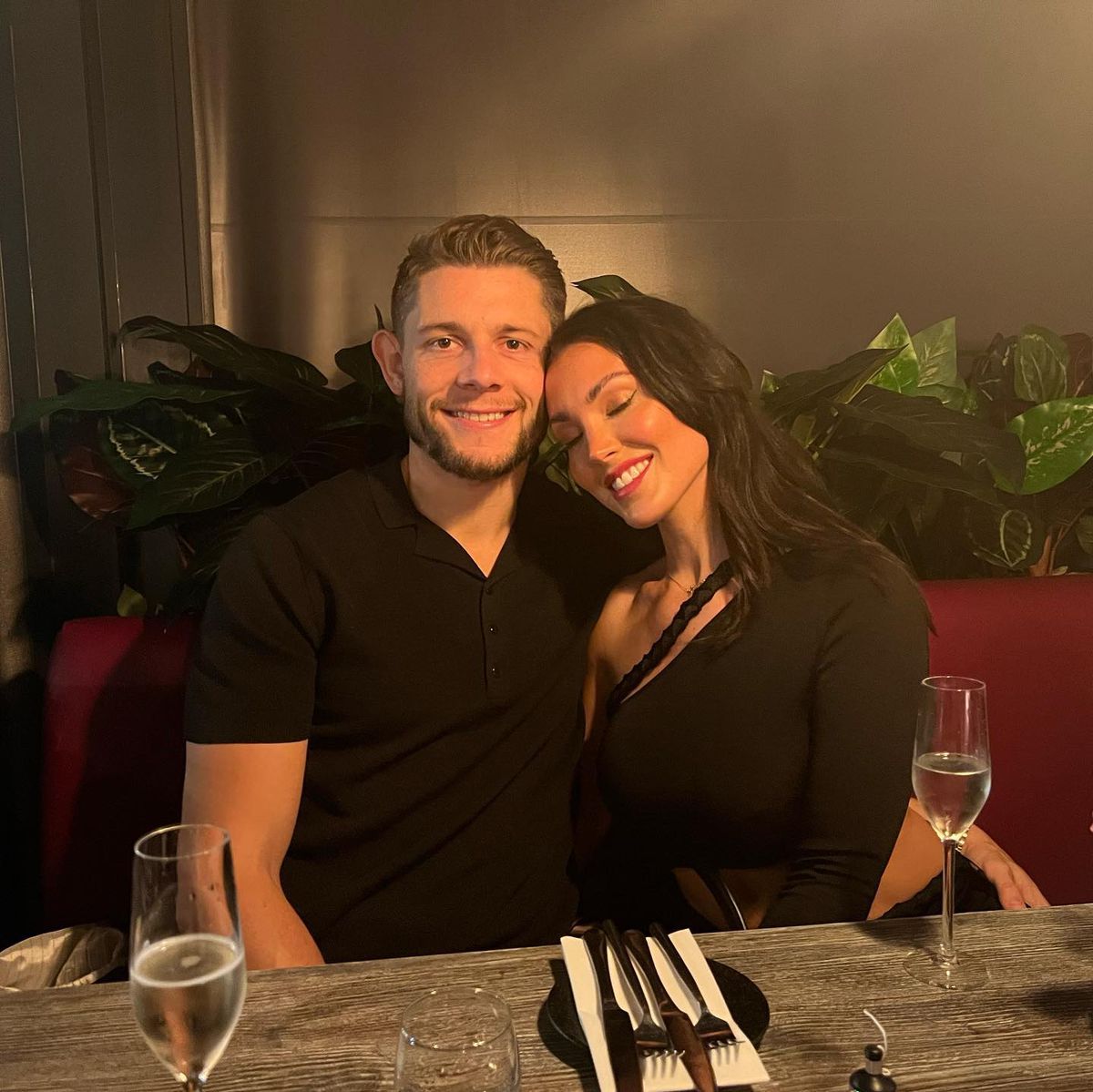 „Ce vă place cel mai mult să faceți împreună?” » Stoperul din Premier League și soția lui au oferit un răspuns interzis minorilor