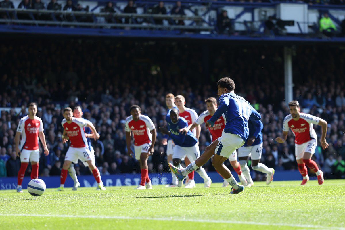 Penalty-ul primit de Everton contra lui Arsenal