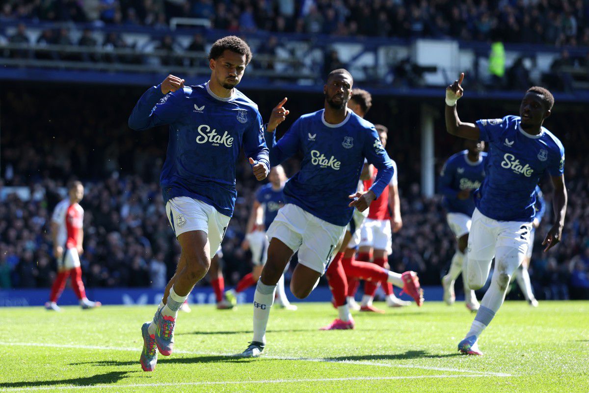 Penalty-ul primit de Everton contra lui Arsenal