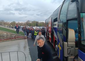 Ce urmărea MM Stoica pe tabletă, înainte de FCSB - U Cluj » Imaginile surprinse de reporterii GSP