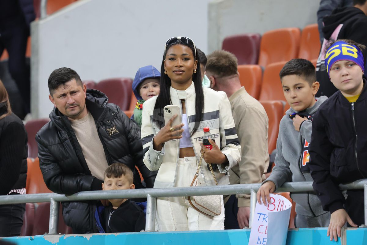 Siyabonga Ngezana, surprins de un copil după FCSB - U Cluj! Cadoul a ajuns în brațele partenerei