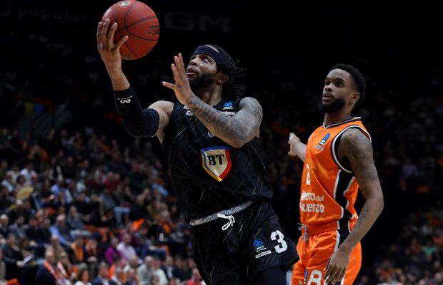 Recunoaștere pentru campioana României! Liderul lui U-BT Cluj-Napoca a fost inclus în echipa secundă a EuroCup