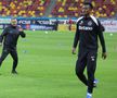 Imagini de la încălzire, înainte de FCSB - U Cluj / foto: Ionuț Iordache (GSP)