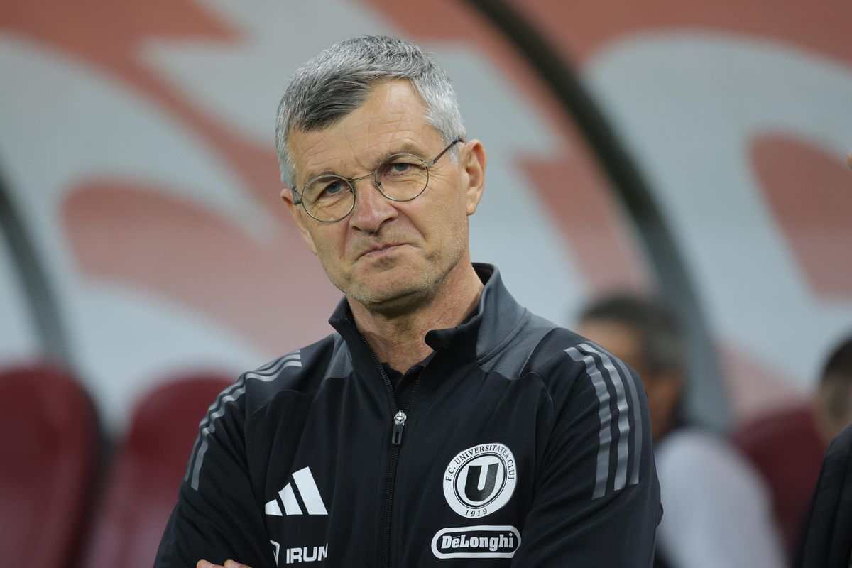 Imagini de la încălzire, înainte de FCSB - U Cluj / foto: Ionuț Iordache (GSP)