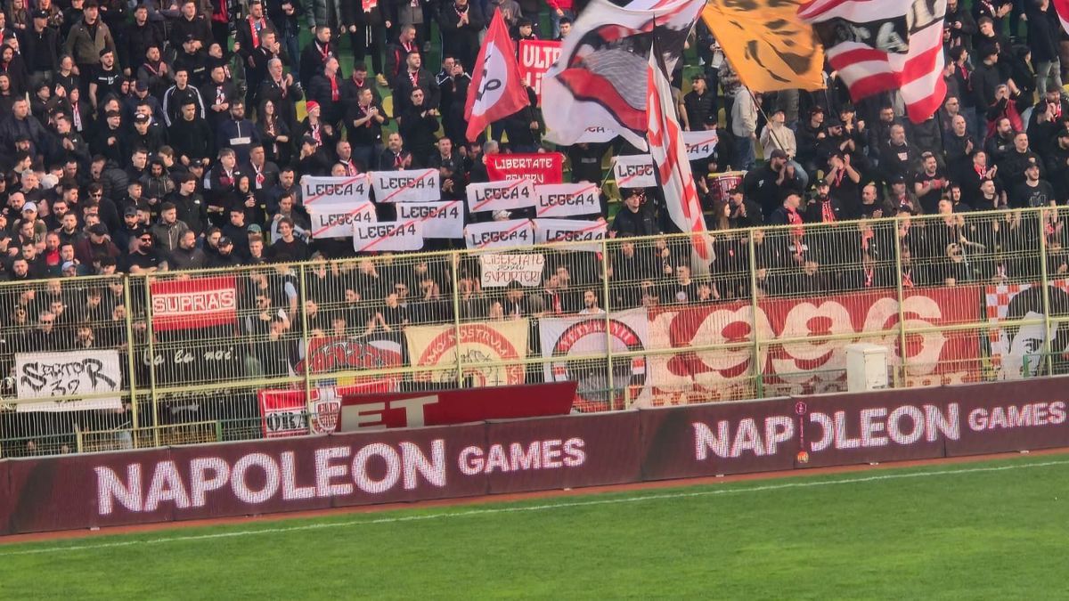 Steagul Nuova Guardia, capturat de Sud Steaua