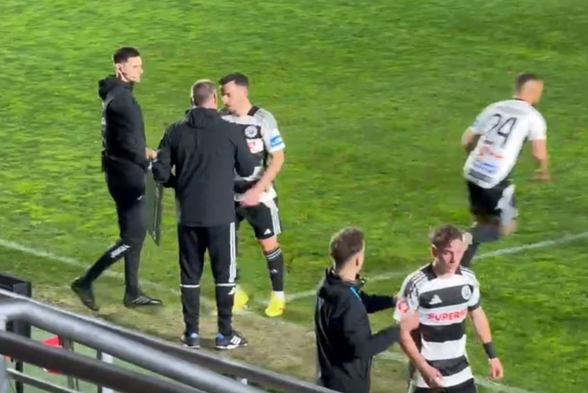 Dan Nistor, supărat că a fost schimbat înainte de pauză în Rapid - U Cluj