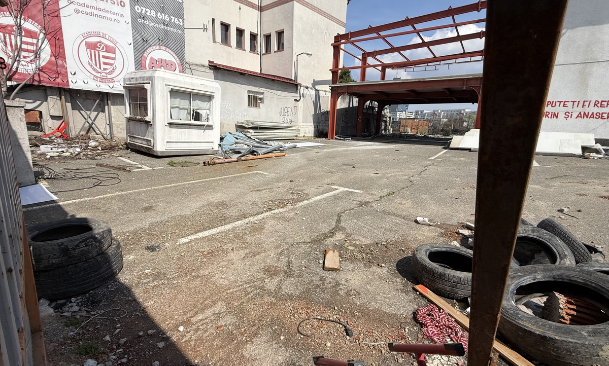 Lucrări blocate la stadionul Dinamo! Imagini cu sectorul care nu poate fi dărâmat, după intervenția ANAF » Ce zice șeful CS Dinamo