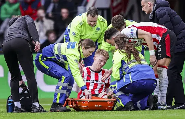 Accidentare dramatică pentru căpitanul lui Dennis Man » Ratează Cupa Mondială