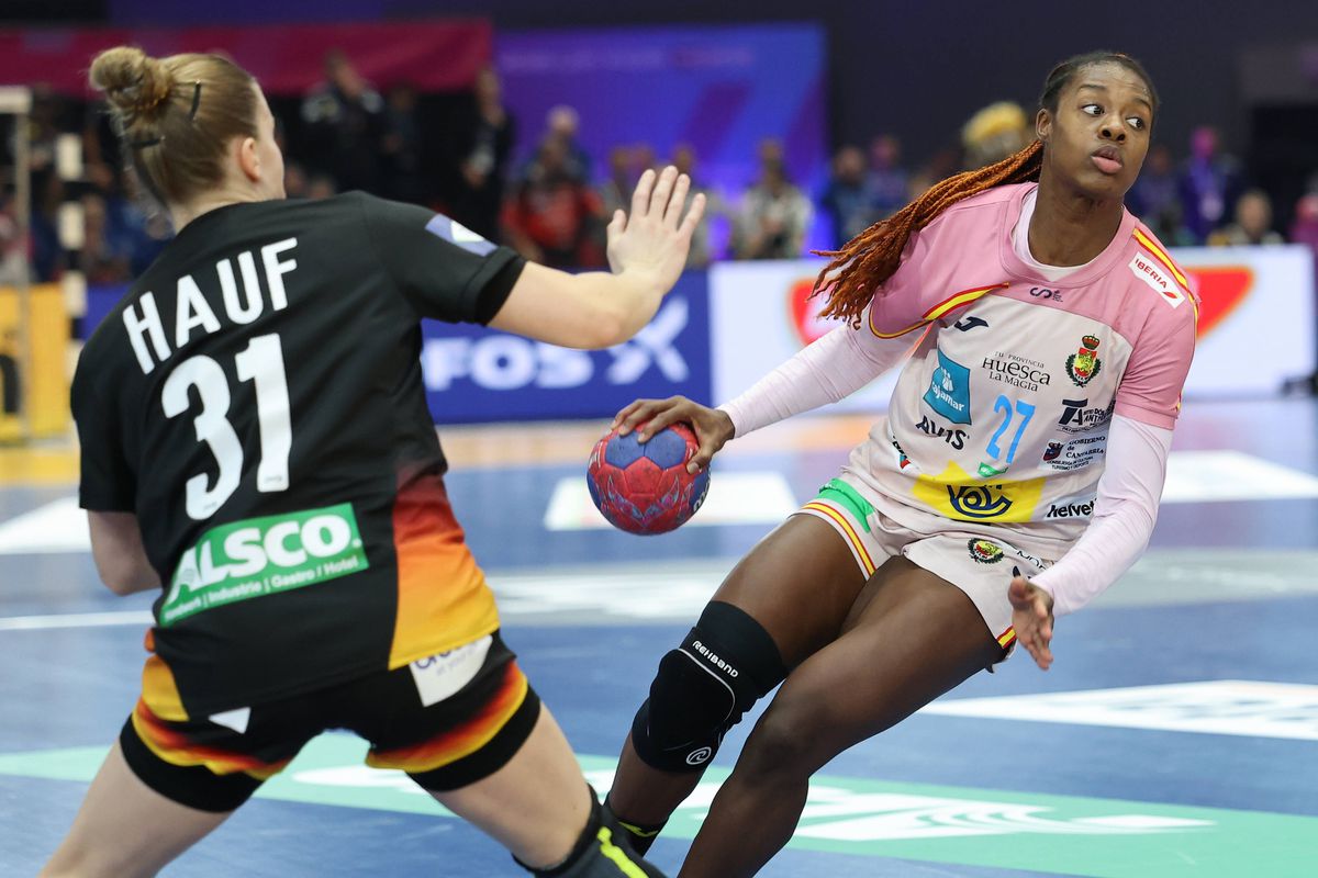 Danila So Delgado, handbalista momentului, are o poveste fascinantă » Ce a șocat-o la primul contact cu România