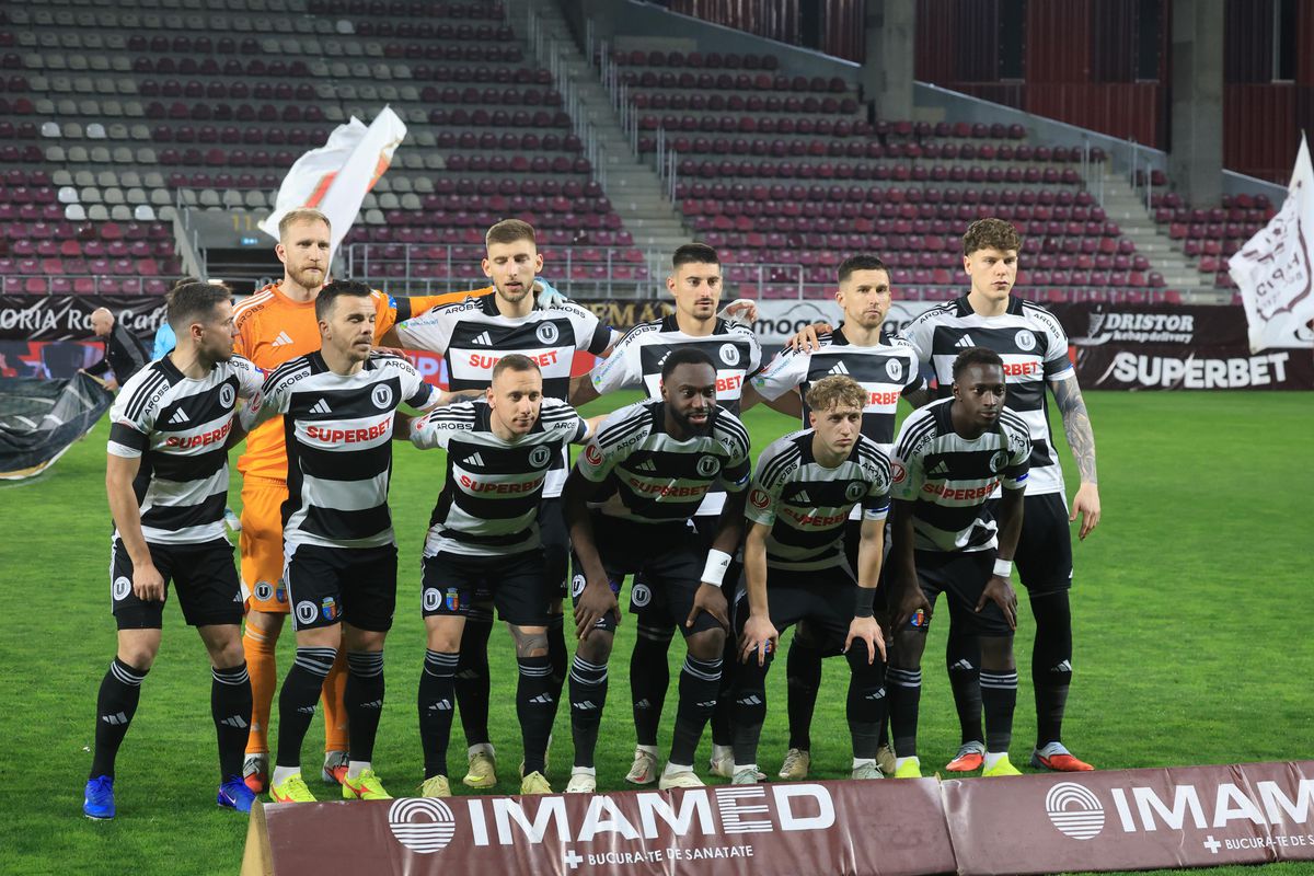 Rapid - U Cluj, imagini de pe teren și din loji