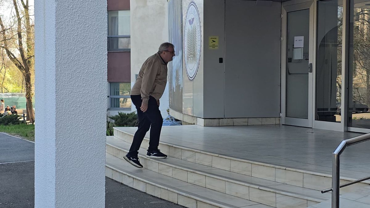 Familia lui Mircea Lucescu a ajuns la Spitalul Universitar