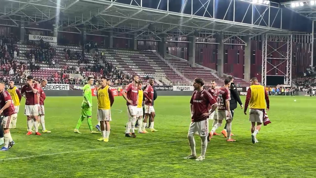Scandal-monstru în Giulești, după Rapid - U Cluj » Jucătorii au fost înjurați de fani și loviți cu bățul de la tobă!