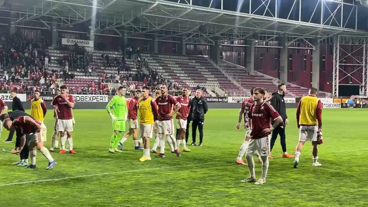 Scandal-monstru în Giulești, după Rapid - U Cluj » Jucătorii au fost înjurați de fani și loviți cu bățul de la tobă!