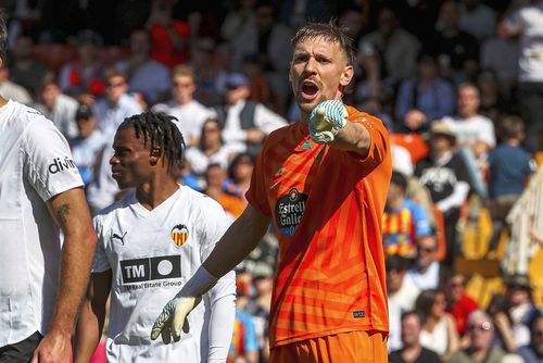 Ionuț Radu, în Valencia - Celta Vigo // foto: Imago Images