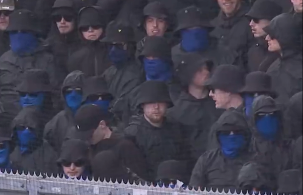 O oră și jumătate întârziere la derby-ul din Olanda! Motivul ieșit din comun